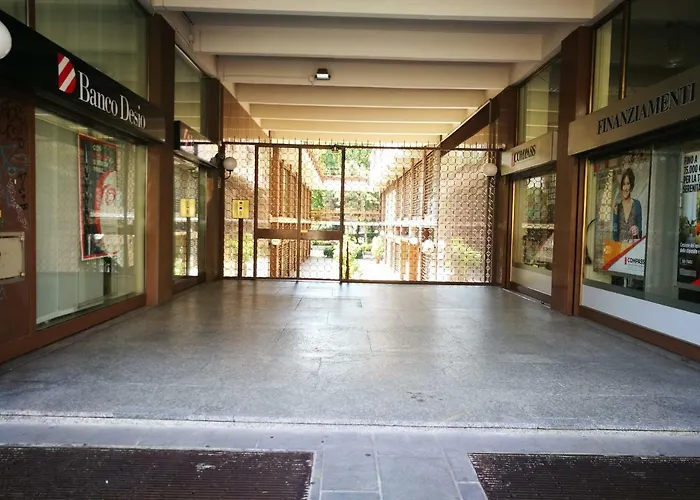 De Angeli Modern