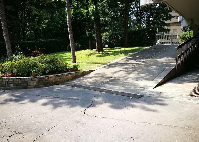 De Angeli Modern